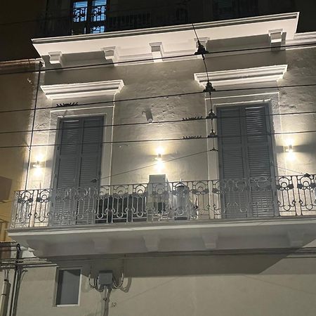 Flary Apartment Bari Exterior photo